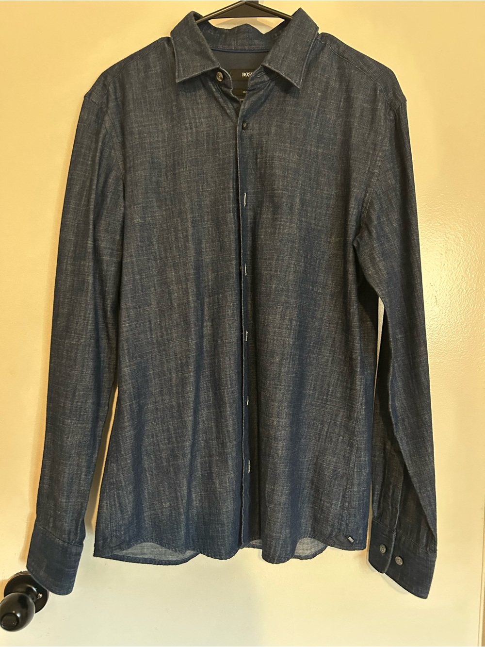 Hugo Boss Men's Indigo Blue Long-Sleeve Button-Down Shirt